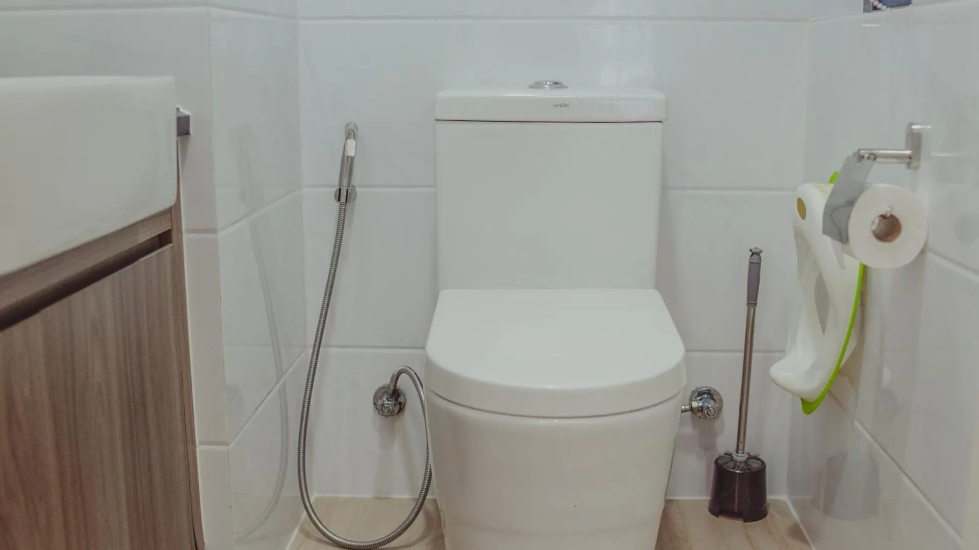 Angsana Mall 10Min-Garden Pool View-2 Bed Room-E122 Johor Bahru Apartment